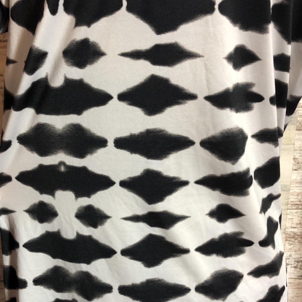 Nike pro black and white shirt size large Nike active wear gym wear Nike pro top - Picture 4 of 7